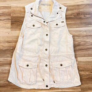 Max Jeans Women’s Vest – Size S – Peach Color – Lightweight Layering Piece